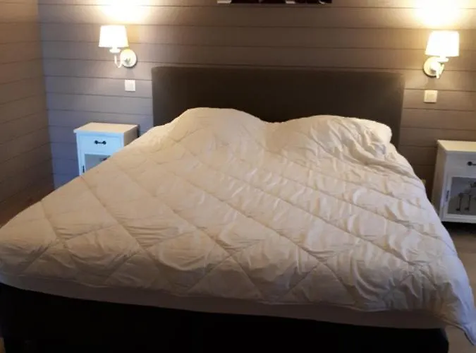 度假居 Aux Clochettes A 4km De Francorchamps 雅尔莱